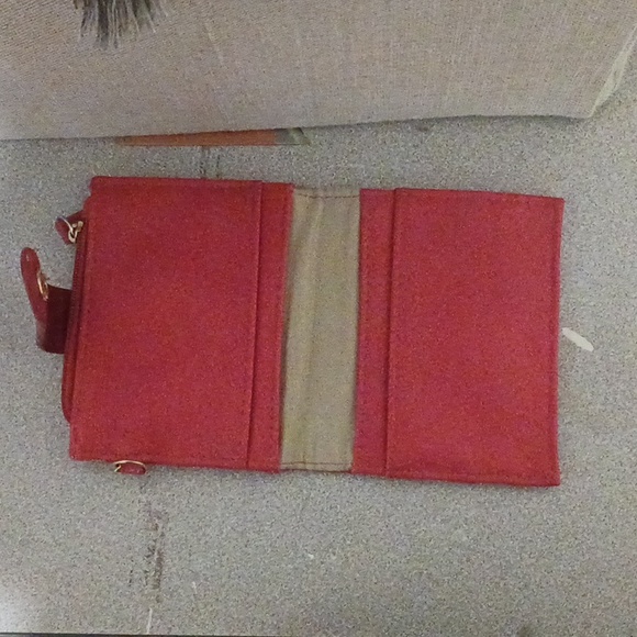 Wallet - Picture 2 of 4